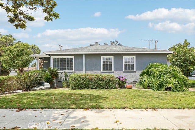 Property photo for 2905 Magnolia, Long Beach, CA