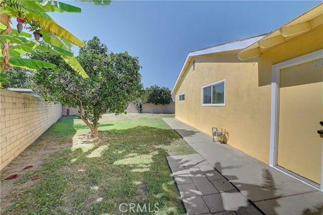 11883 Mayflower CT, Fountain Valley, CA 92708 11883 Mayflower CT, Fountain Valley, CA 92708