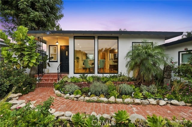 Property photo for 211 N Western AVE, San Pedro, CA