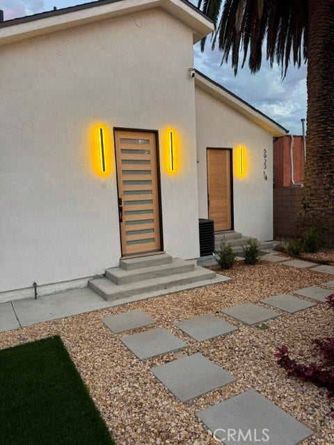 Property photo for 5923 1/4 Haas Ave, Los Angeles, CA