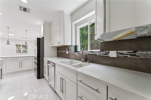 4719 Wortser, Sherman Oaks, CA 91423