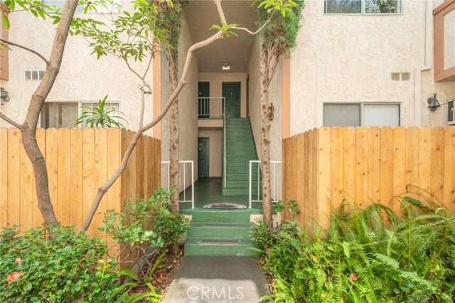 Property photo for 12030 Rochester, #107, Los Angeles, CA