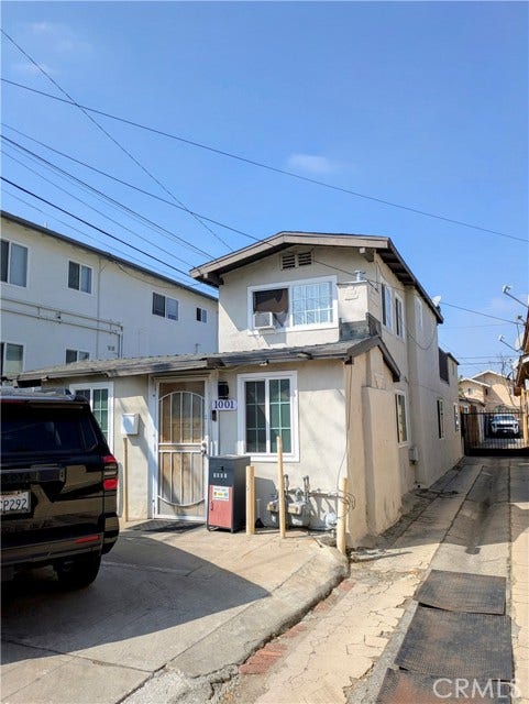 Property photo for 1001 N Mariposa, Los Angeles, CA