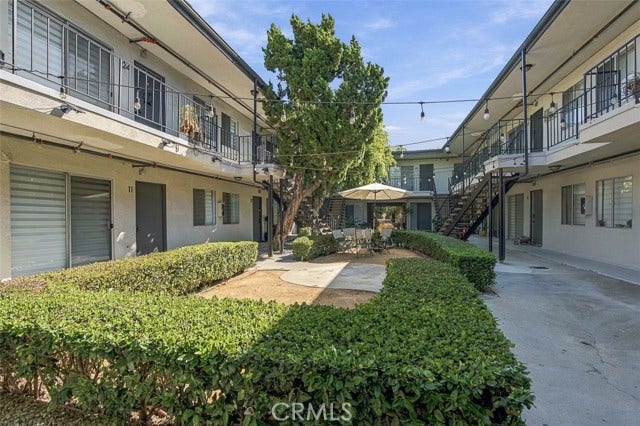 435 N Euclid, Pasadena, CA 91101
