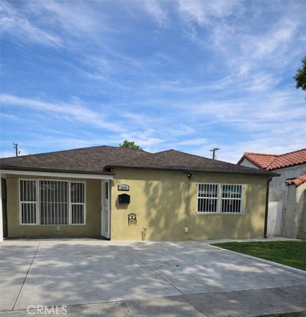 Property photo for 819 E 85th ST, Los Angeles, CA
