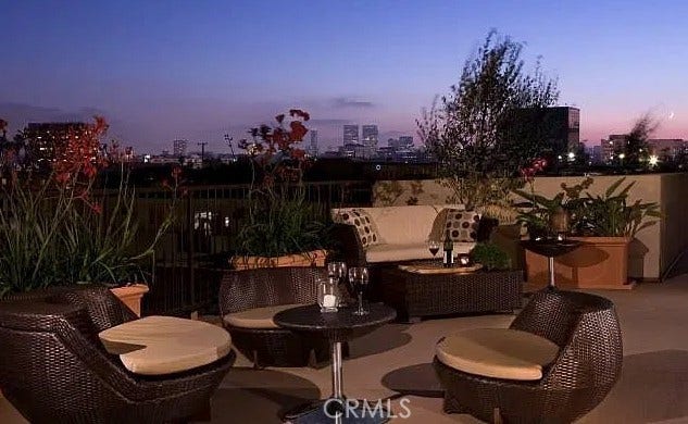 125 S Sweetzer AVE, #203, Los Angeles, CA 90048