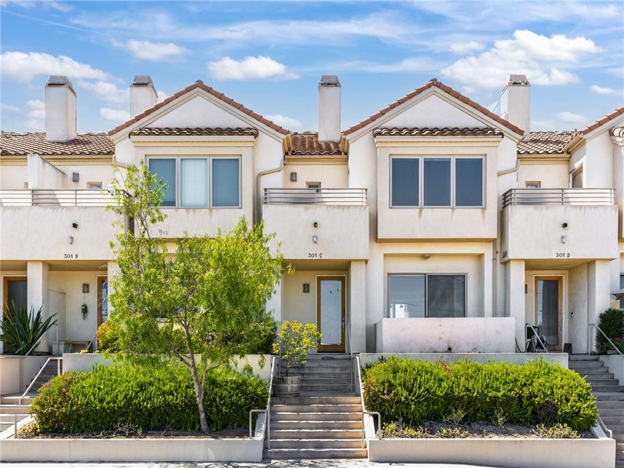 Property photo for 301 Kansas, #C, El Segundo, CA