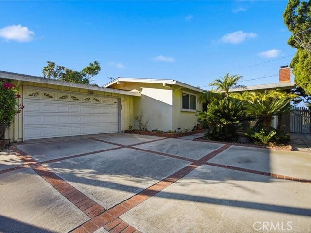 Property photo for 27727 Hawthorne BLVD, Rancho Palos Verdes, CA