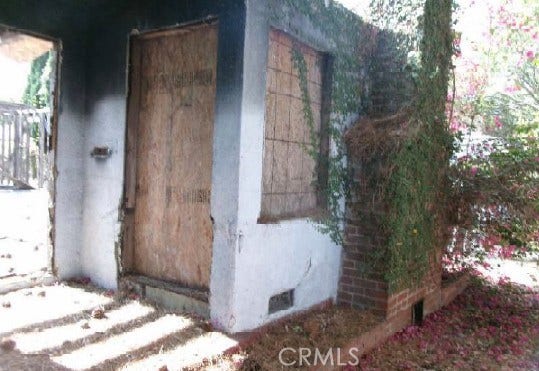 Property photo for 10544 Louisiana AVE, Los Angeles, CA