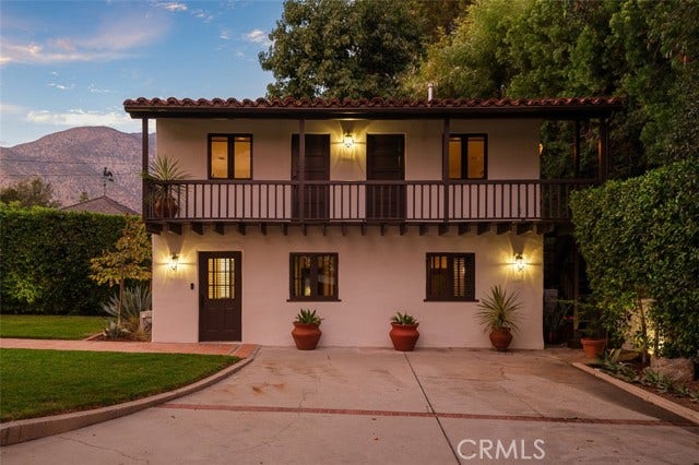 2098 Roosevelt, Altadena, CA 91001