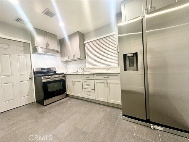 Property photo for 15746 1/2 Magnolia BLVD, #JADU, Encino, CA