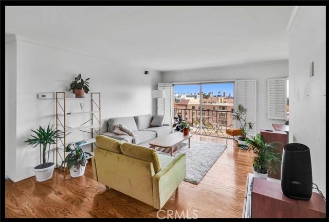 Property photo for 1115 S Elm DR, #512, Los Angeles, CA