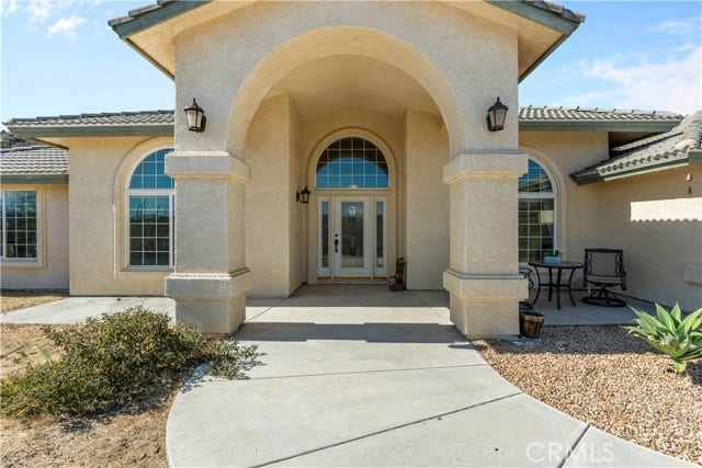 3950 Coriander Drive, Hesperia, CA 92345