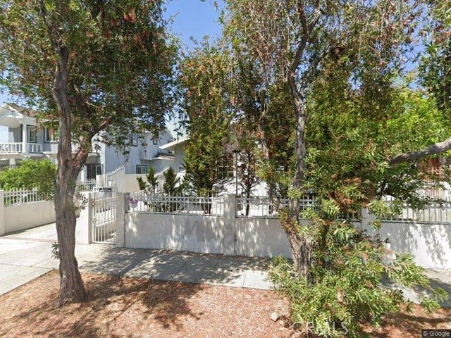 Property photo for 1123 N Alexandria, Los Angeles, CA