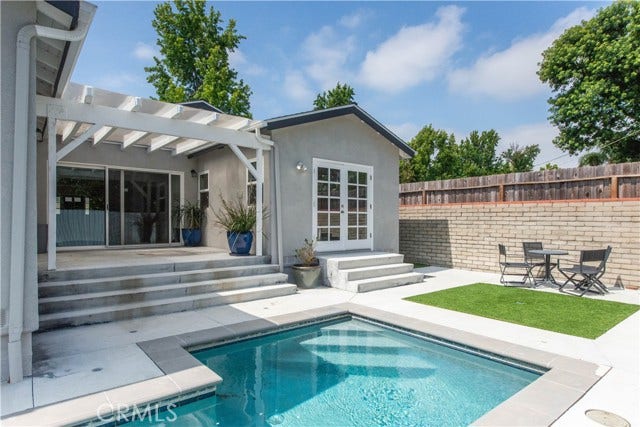 17343 Martha ST, Encino, CA 91316