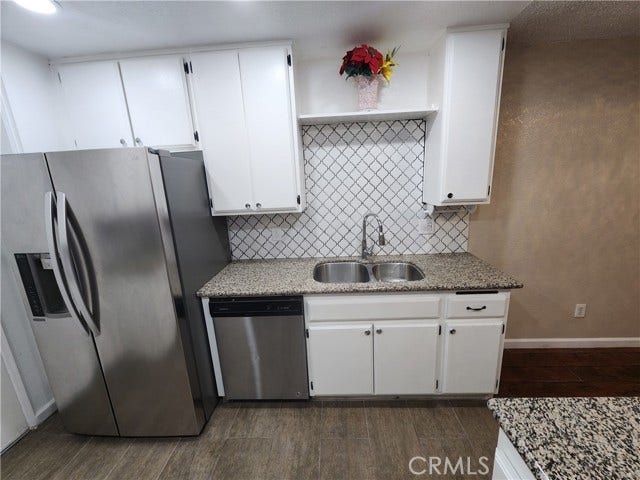 12234 Jasmine CT, Victorville, CA 92395