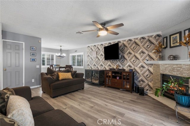 123 W Spring ST, #B, Long Beach, CA 90806