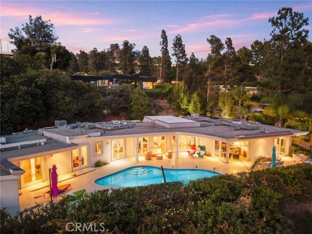 Property photo for 1625 Loma Vista, Beverly Hills, CA