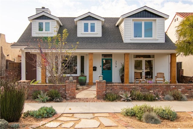 Property photo for 239 Roswell Avenue, Long Beach, CA