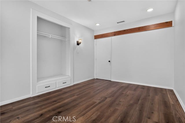 10572 Shoshone AVE, Granada Hills, CA 91344