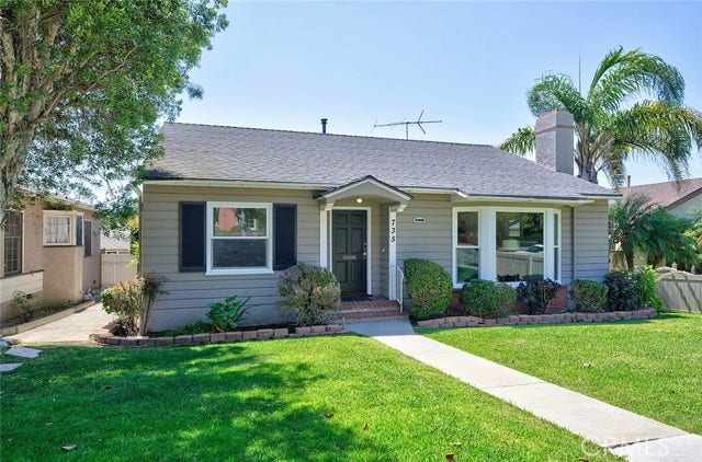 Property photo for 735 Los Altos AVE, Long Beach, CA