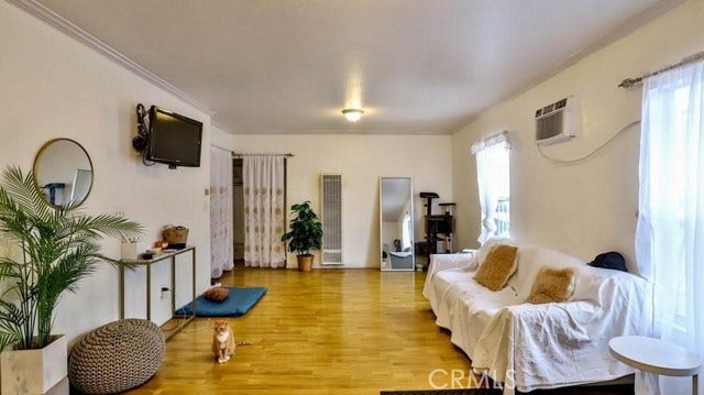 Property photo for 6414 S Hoover ST, Los Angeles, CA