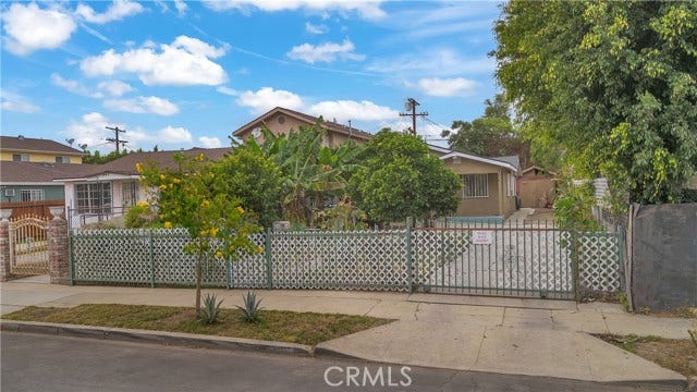 Property photo for 127 W 111th St, Los Angeles, CA