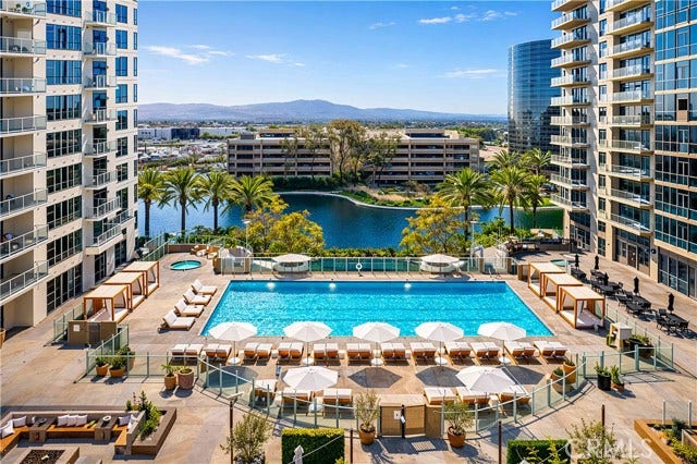 9 MacArthur Place, #1507, Santa Ana, CA 92707