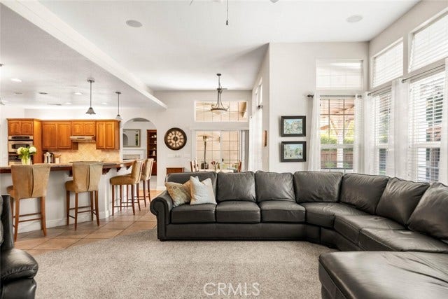 1 London CT, Chico, CA 95973