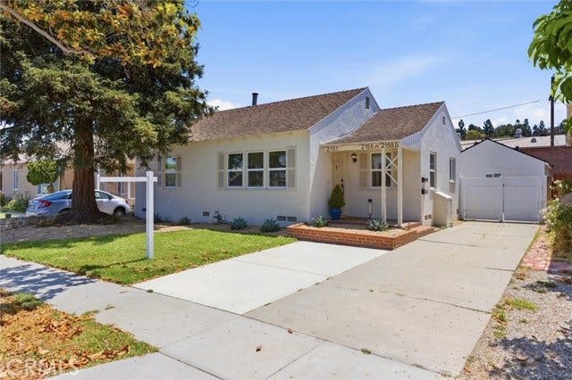 Property photo for 2151 Euclid AVE, Long Beach, CA