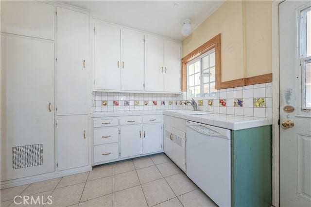 14501 Wilson ST, Midway City, CA 92683