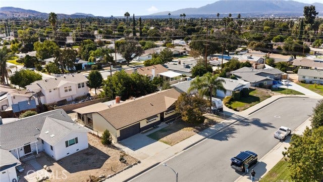 310 S Ash ST, Redlands, CA 92373