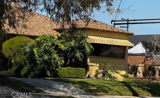 Property photo for 10815 S Hoover, Los Angeles, CA