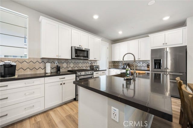 Property photo for 1460 W Sunrise LN, San Pedro, CA