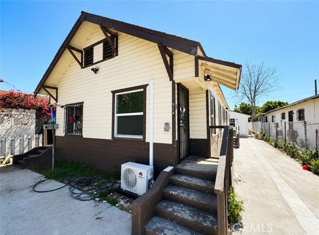 Property photo for 924 E Lanzit, Los Angeles, CA