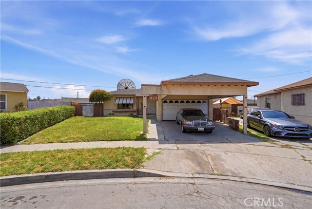 Property photo for 414 E 137th, Los Angeles, CA