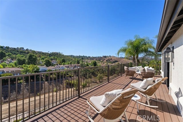 7572 E Endemont CT, Anaheim, CA 92808