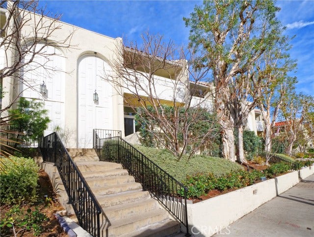 Property photo for 405 2nd, Hermosa Beach, CA