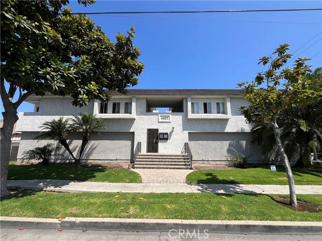 Property photo for 4307 W 142nd ST, #4, Hawthorne, CA