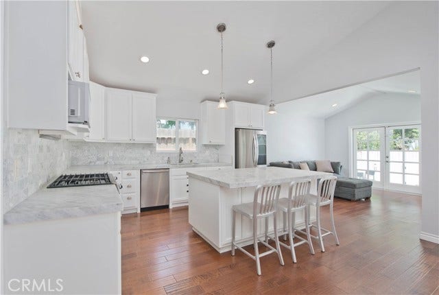 17343 Martha ST, Encino, CA 91316