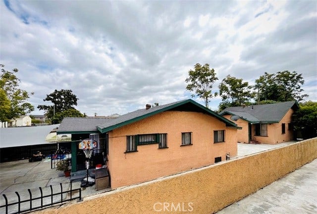 Property photo for 150 E 108th, Los Angeles, CA