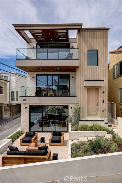 Property photo for 315 25th, Manhattan Beach, CA