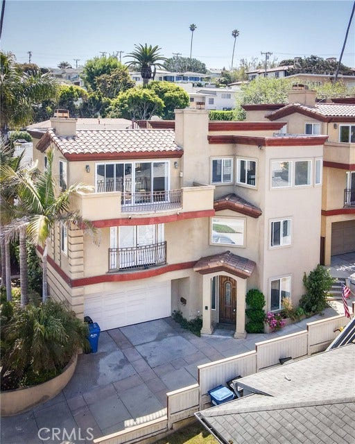 Property photo for 634 Longfellow AVE, Hermosa Beach, CA