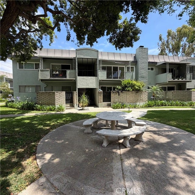 Property photo for 5180 E Atherton, Long Beach, CA