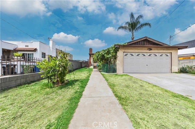 Property photo for 915 E 41st, Los Angeles, CA