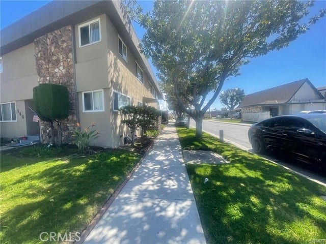 Property photo for 144 W Hillsdale ST, #3, Inglewood, CA