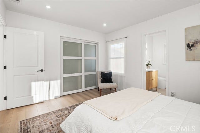 5150 E Brittain, Long Beach, CA 90808 5150 E Brittain, Long Beach, CA 90808