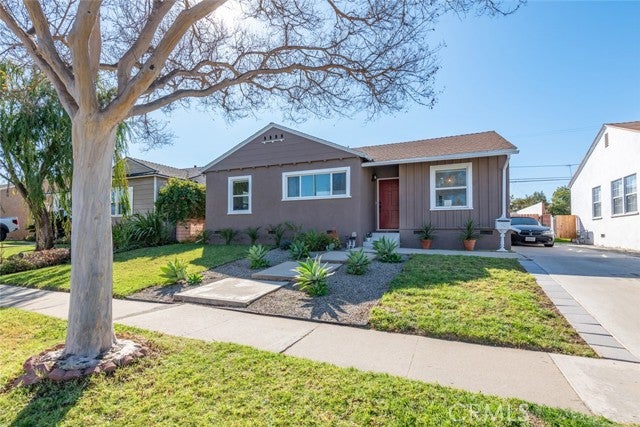 Property photo for 4537 Levelside Avenue, Lakewood, CA