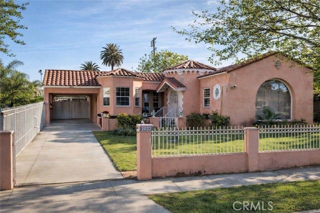 Property photo for 2032 W 77th St, Los Angeles, CA