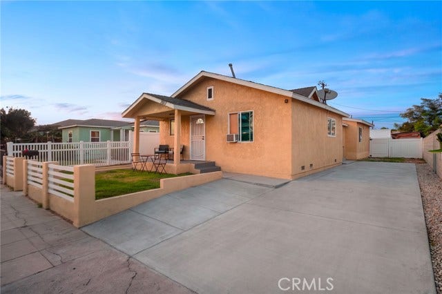 Property photo for 2017 E 112th, Los Angeles, CA